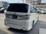スリークロス滋賀店は総在庫200台以上展示!お客様のお気に入りの1台がきっと見つかります!軽自動車、普通車、キャンピングカーに福祉車両まで店頭に無い在庫もお探しできます♪お気軽にご来店ください!