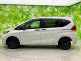 フリード 1.5 ハイブリッド G ブラックスタイル 4WD 