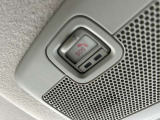 急病やあおり運転の被害時にSOSボタンを押すとオペレーターにつながり消防や警察への通報をサポートします