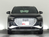 Q4 e-tron 40 Sライン 