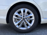 掲載わずか1日で売れてしまう車も多いです!売約済みだとご迷惑をお掛けしてしまう為、ご来店時には事前に055-971-6820にご連絡を♪電車の際はJR三島、沼津駅からお電話頂ければお迎えに上ります!