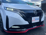 LEDヘッドライトです。夜間の運転も明るく照らしてくれます。