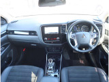 アウトランダーPHEV 2.4 G 4WD 