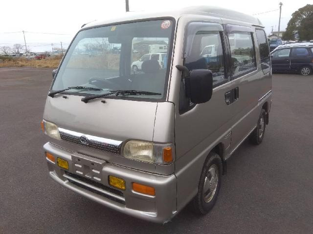 サンバーディアス IIスーパーチャージャーマレッサ 4WD 