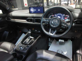 専門工場にて内装クリーニング実施後のご納車になります。※車両によっては写真撮影時にクリーニングが未実施の場合がございます。※掲載直後の車両の場合クリーニング実施に伴い現車が店頭に無い場合がございます。