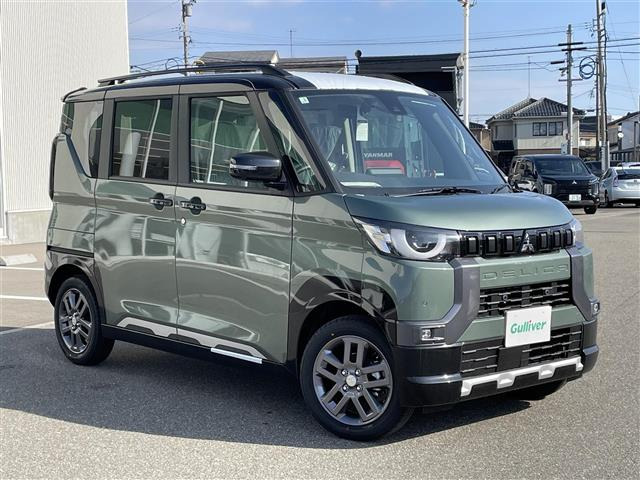 デリカミニ T プレミアム 4WD 修復歴無し