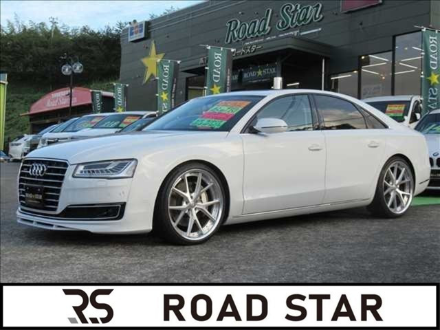 A8 4.0 TFSI クワトロ 4WD 