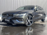 V60 T6 ツインエンジン AWD インスクリプション 4WD 本革シート
