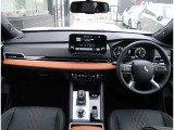 アウトランダー PHEV 2.4 P 4WD 