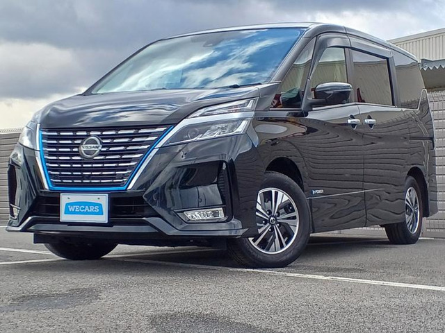 セレナ 1.2 e-POWER ハイウェイスター V 