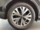 Audiの代名詞とも言えるフルタイム4WD「クワトロ」は4つの足(タイヤ)がそれぞれ路面をしっかりとつかむ様子をヤモリになぞらえ、「ゲッコー」をシンボルキャラクターとしています。