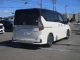 セレナ 1.2 e-POWER ハイウェイスター V 