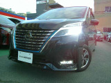 セレナ 1.2 e-POWER ハイウェイスター V 