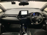C-HR ハイブリッド 1.8 S GR スポーツ 