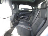 創造的かつ先進的で美しいデザインのAudi車を思う存分堪能してください。