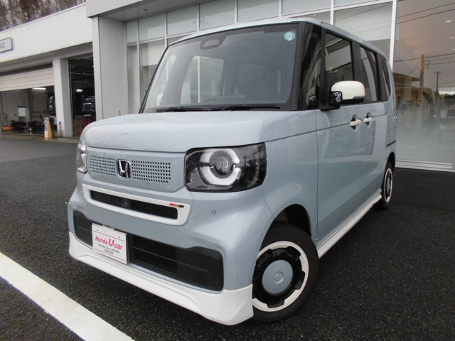 N-BOX ファッションスタイル 4WD 