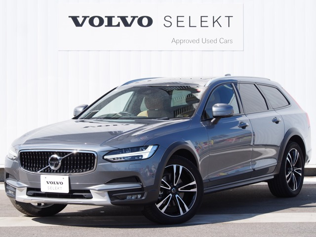 V90クロスカントリー D4 AWD プロ ディーゼル 4WD 