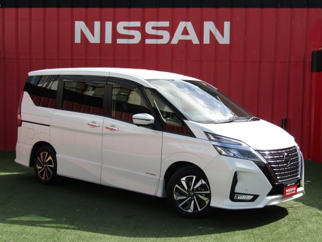 セレナ 2.0 ハイウェイスター V 