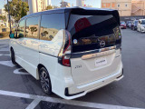 セレナ 1.2 e-POWER ハイウェイスター V 