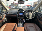 フォレスター 2.0 アドバンス 4WD 4WD 本革シート
