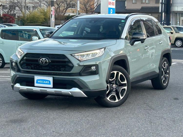 RAV4 2.0 アドベンチャー 4WD 