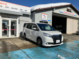 ノア 2.0 X サイドリフトアップシート 4WD 