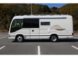 リエッセIIベースのRVビックフット ACS エテルノオクタービアM 入庫です。サブバッテリーはAGMからリチウムイオンに換装してます。低走行で使用感の少ない車両です!お気軽にお問い合わせください!