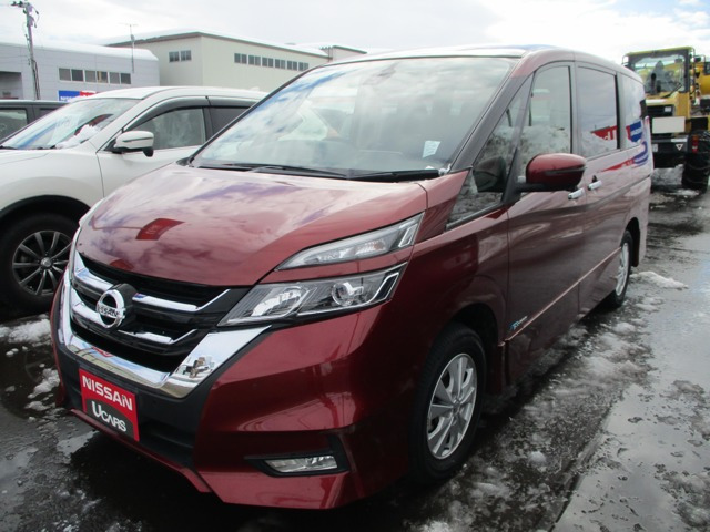 セレナ 2.0 ハイウェイスター Vセレクション 4WD 