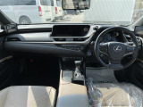 ES 300h バージョンL 本革シート サンルーフ