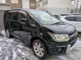 デリカD:5 2.4 G プレミアム 4WD 