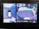 車の真上から見下ろしたような360度視界の良い『アラウンドビューモニター』です♪♪ 苦手な狭い駐車場、暗い所でも確認ができてとっても安心です♪♪