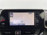 【純正ナビ】専用設計で車内の雰囲気にマッチ!ナビ利用時のマップ表示は見やすく、いつものドライブがグッと楽しくなります!
