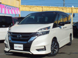 セレナ 2.0 ハイウェイスター Vセレクション ハイブリッド車/ルーフ黒パールツートン...