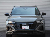 Q8 e-tron 55 クワトロ Sライン 4WD 