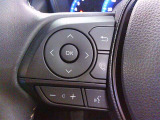 ステアリングスイッチ付!運転中も目線を動かす事無く音量等の操作可能!
