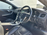 V60 D4 ダイナミック エディション ディーゼル 本革シート ワンオーナー