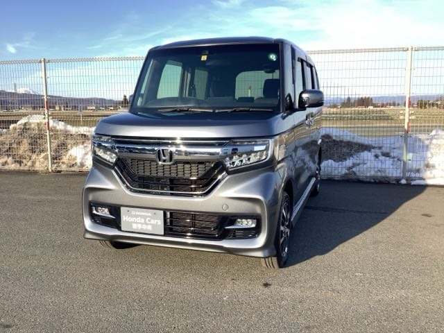 N-BOXカスタム G L ホンダセンシング 4WD 