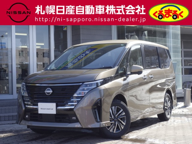 セレナ 1.4 e-4ORCE ハイウェイスターV 4WD 