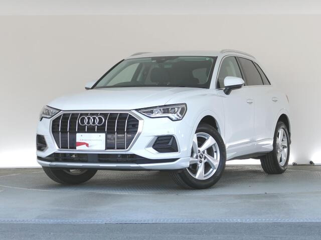 Q3 35 TFSI アドバンスド 