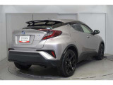 C-HR ハイブリッド 1.8 G モード ネロ 