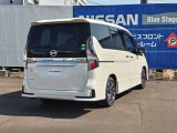 セレナ 2.0 ハイウェイスター V 