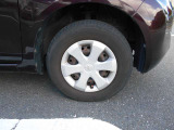 純正ホイールカバー装着車です。