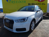 A1スポーツバック 1.0 TFSI 