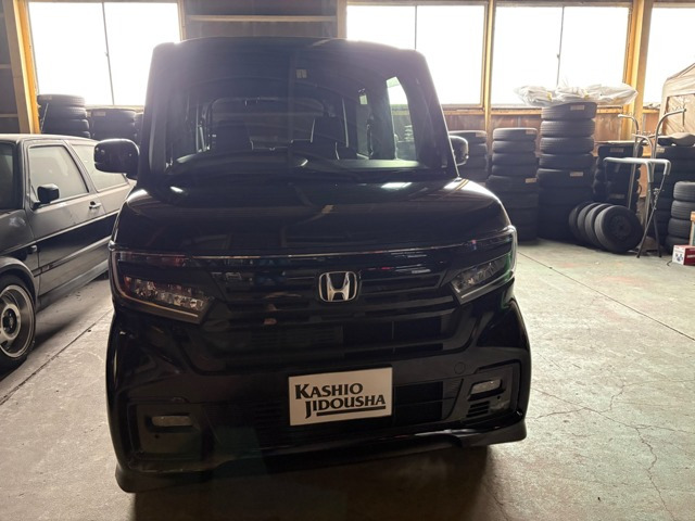N-BOXカスタム L ターボ スタイルプラス ブラック 4WD 