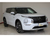 アウトランダー PHEV 2.4 P 4WD 