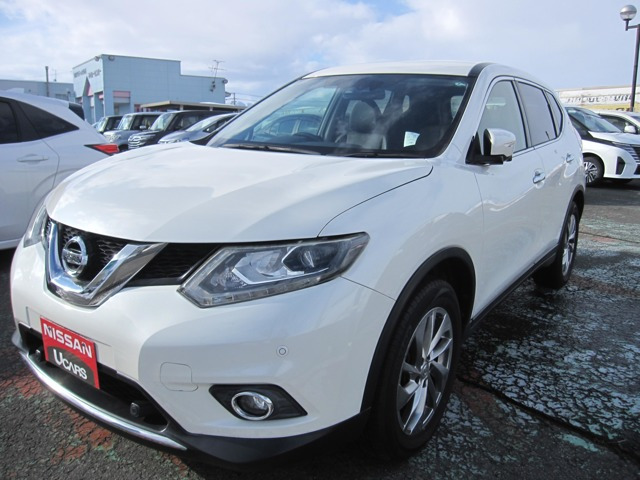 エクストレイル 2.0 20Xtt エマージェンシーブレーキパッケージ 4WD 2列車