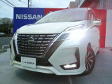 セレナ 2.0 ハイウェイスター V 