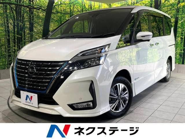 セレナ 1.2 e-POWER ハイウェイスター V 