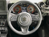 【純正革巻きステアリング】上質な革を使用することで、手にしっかり馴染みとても運転しやすいハンドルです♪