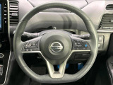 【ステアリングスイッチ】運転中、前方から目線をそらすことなく、オーディオ等の操作が可能な便利機能!安心&快適なドライブを演出してくれます♪